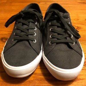 Sneakers, almost new!